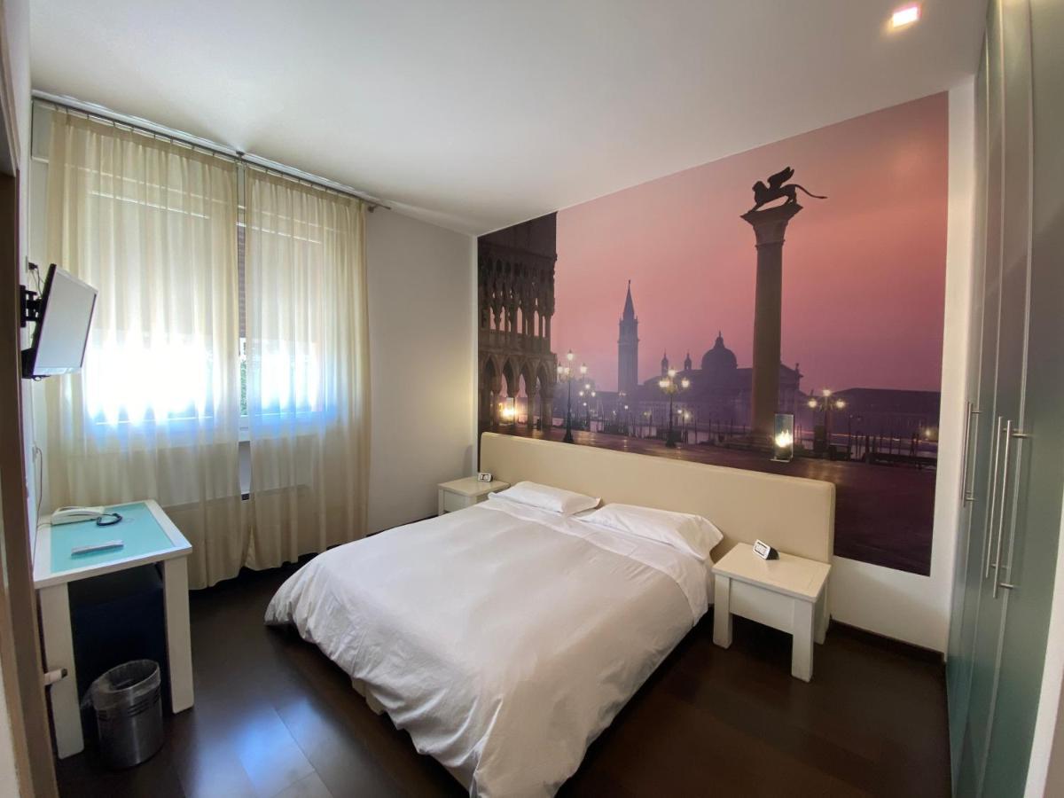 Hotel Angi フォッソ エクステリア 写真